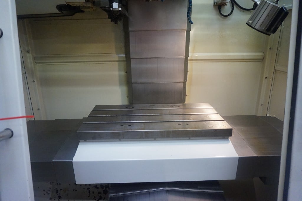 HURCO VM10  2011